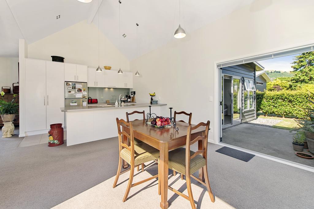 Lupin Lodge Bed & Breakfast Taupo Dış mekan fotoğraf