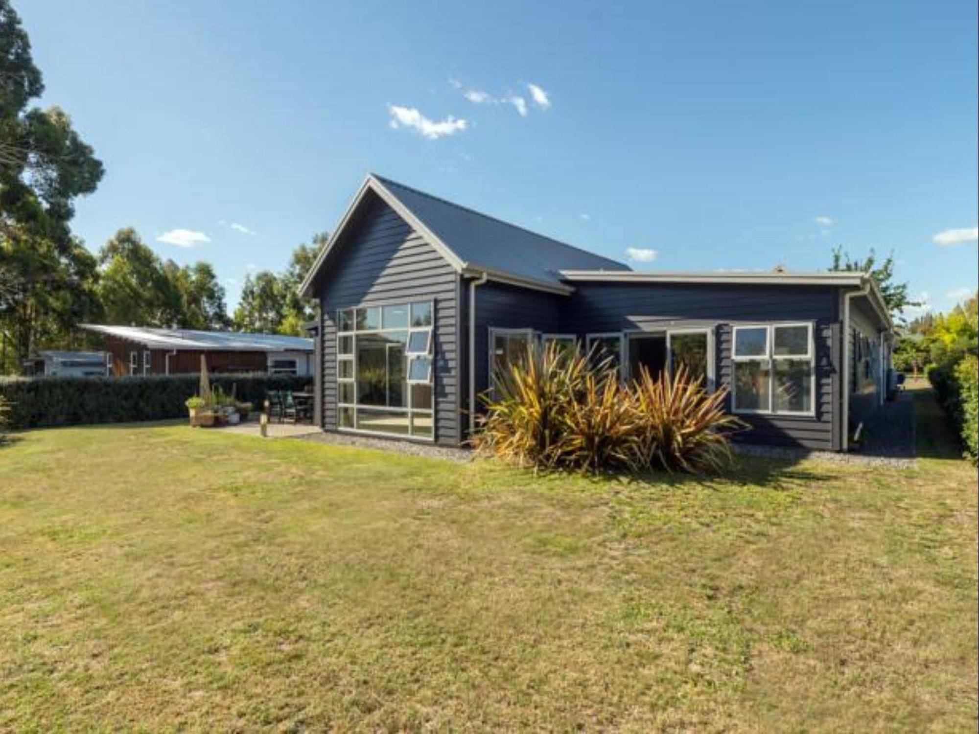Lupin Lodge Bed & Breakfast Taupo Dış mekan fotoğraf