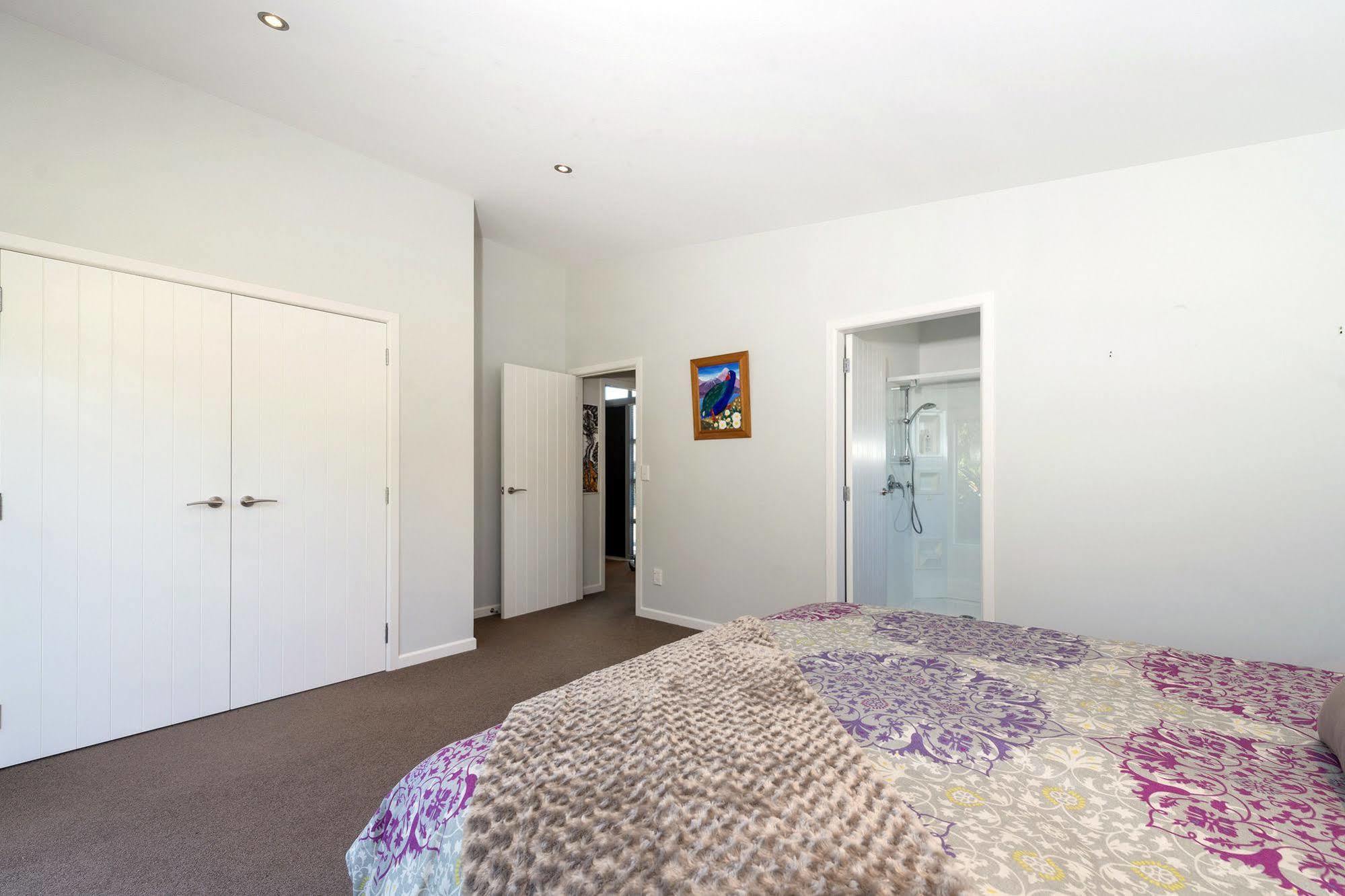 Lupin Lodge Bed & Breakfast Taupo Dış mekan fotoğraf